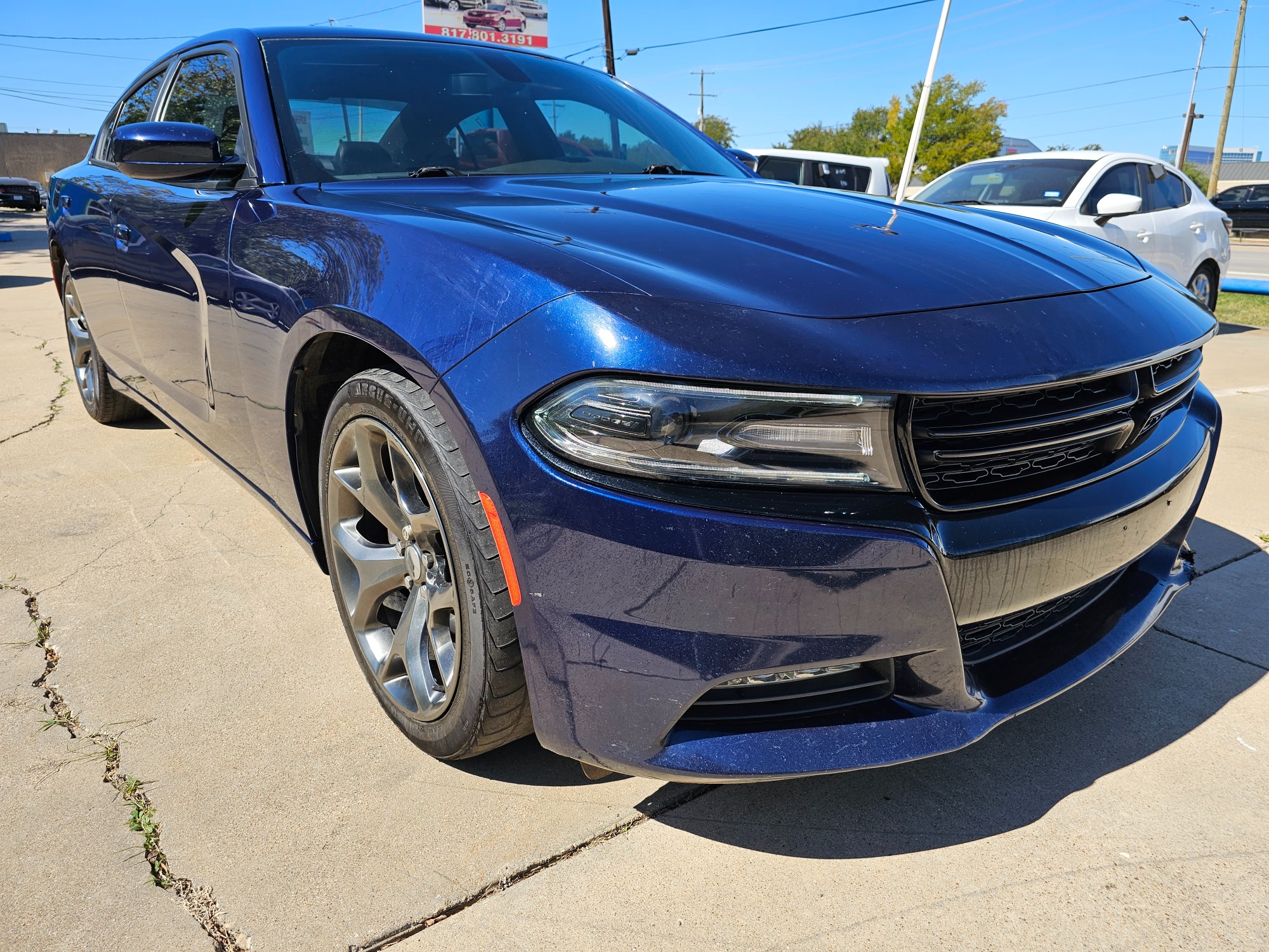 photo of 2017 Dodge Charger SXT